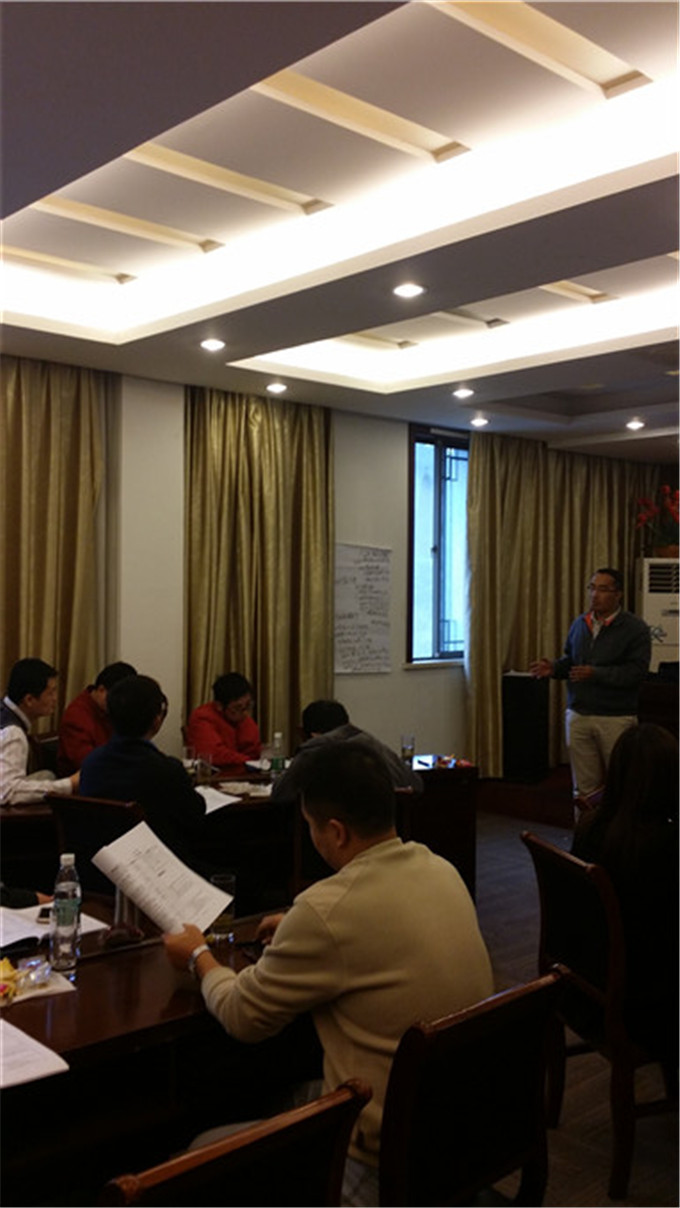 蘇州工業(yè)園區(qū)EHS協(xié)會(huì)《危險(xiǎn)化學(xué)品管理和企業(yè)應(yīng)急演練實(shí)戰(zhàn)》圓滿完成