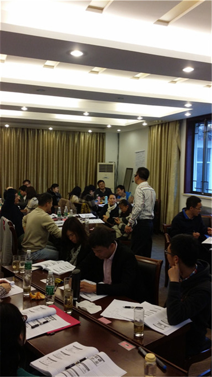 蘇州工業(yè)園區(qū)EHS協(xié)會(huì)《危險(xiǎn)化學(xué)品管理和企業(yè)應(yīng)急演練實(shí)戰(zhàn)》圓滿完成