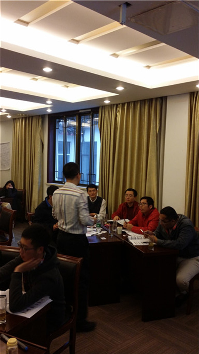 蘇州工業(yè)園區(qū)EHS協(xié)會(huì)《危險(xiǎn)化學(xué)品管理和企業(yè)應(yīng)急演練實(shí)戰(zhàn)》圓滿完成